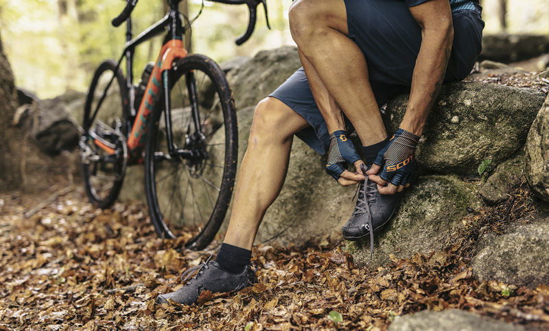 Biomecánica: las zapatillas en el ciclismo de