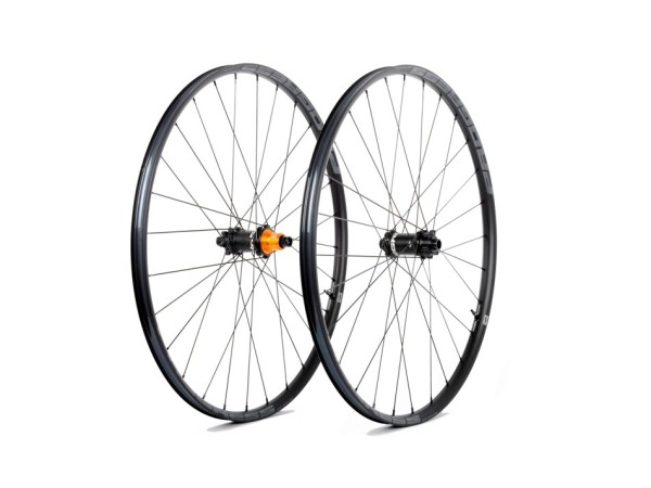 PROGRESS DYN CERAMIC 29 WHEEL SET